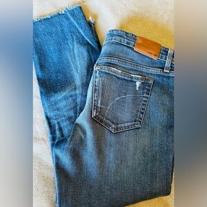Joe’s Jeans size 28 crop